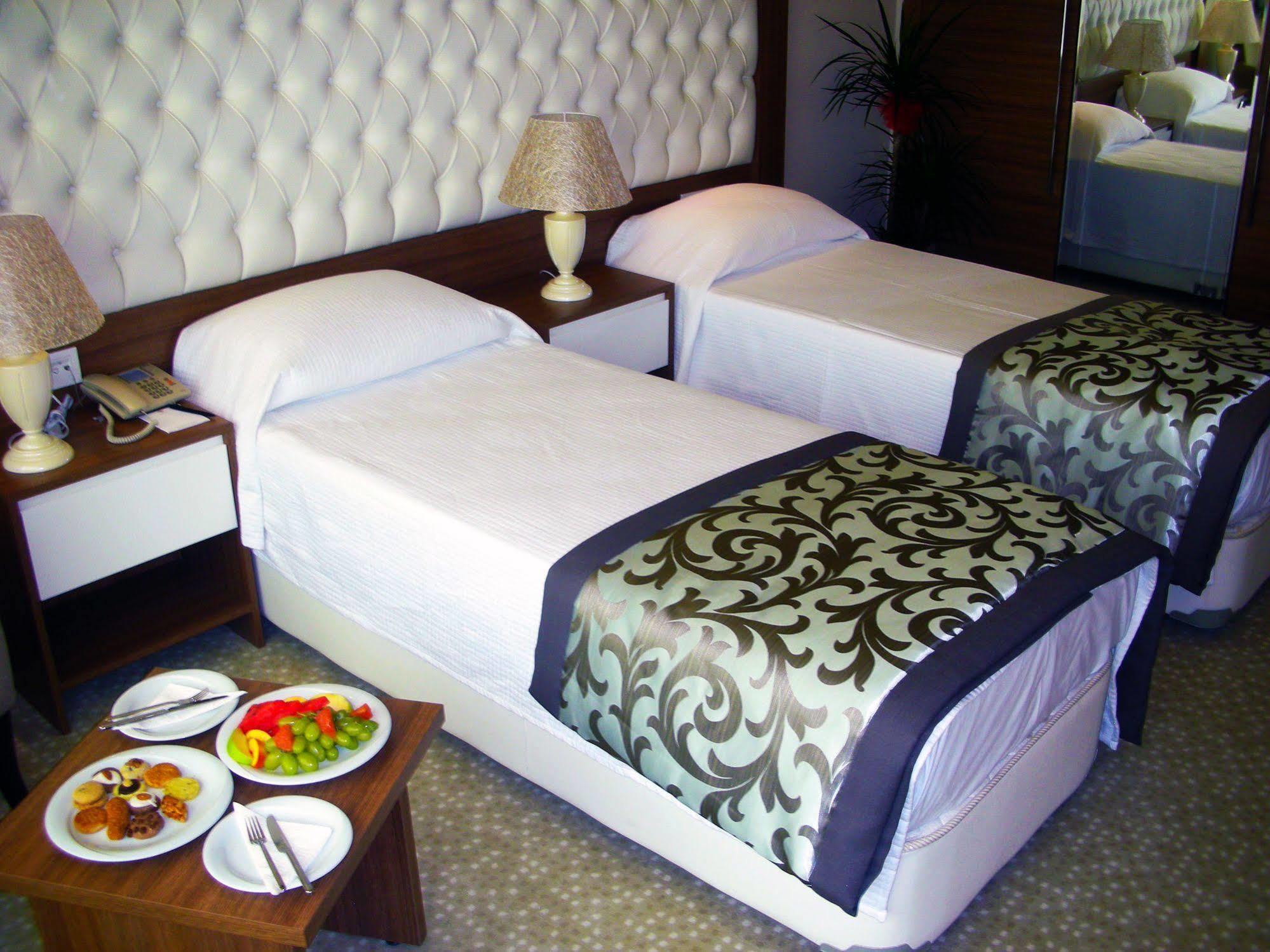 Esila Hotel Ankara Ngoại thất bức ảnh